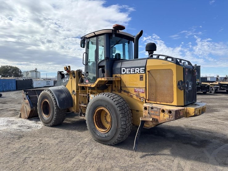 deere-624j-image-4