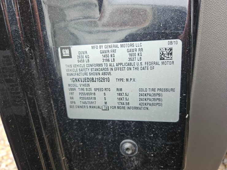 2011-chevrolet-traverse-image-31