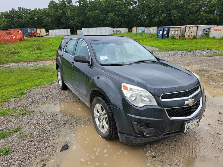 2014-chevrolet-equinox-image-17