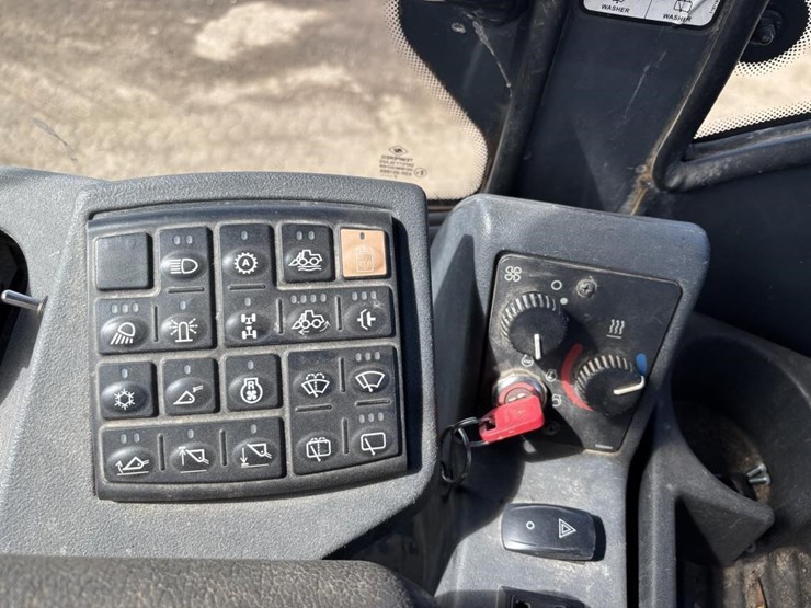 deere-624j-image-34