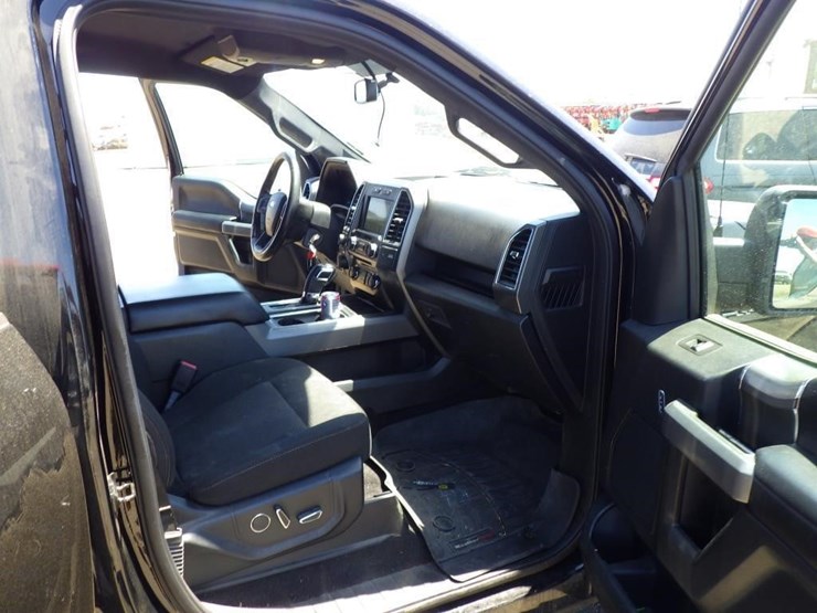 2017-ford-f150-image-6
