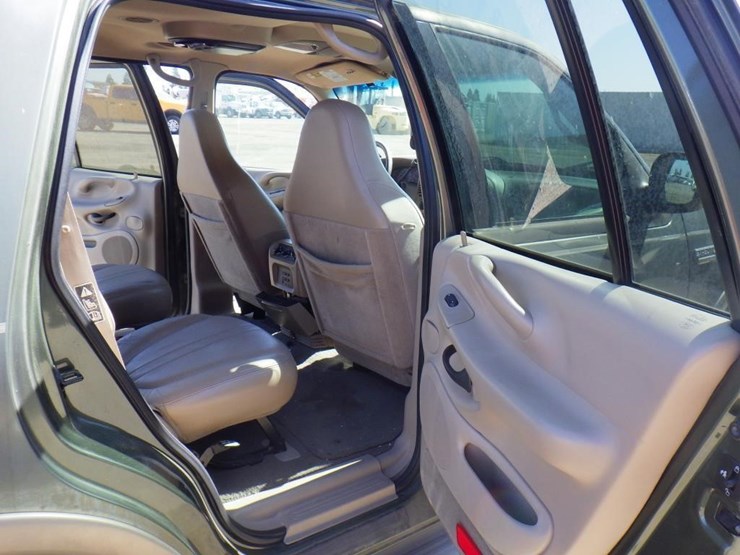 2001-ford-expedition-image-8