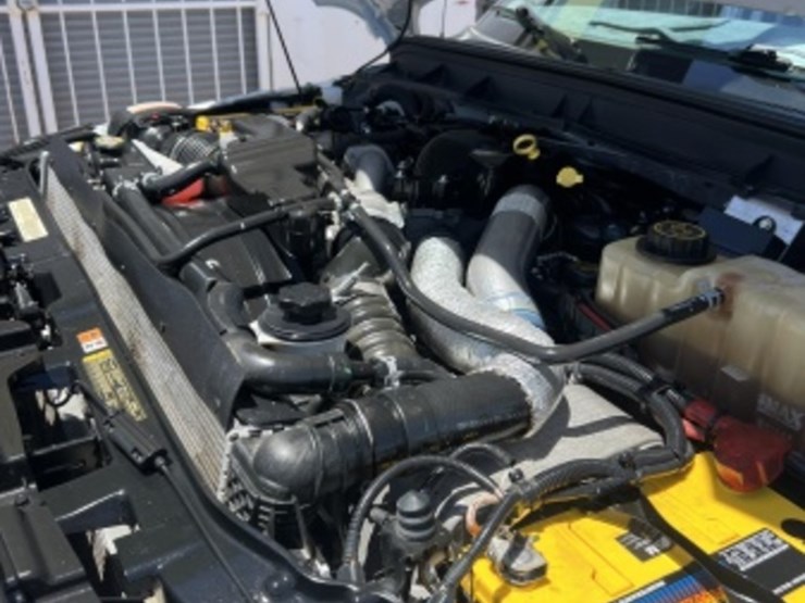 2016-ford-f550-image-19