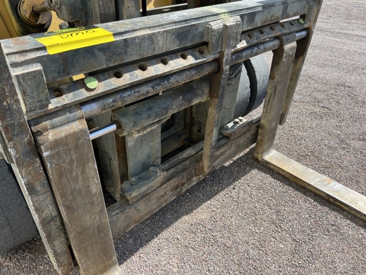 caterpillar-dp70-image-14