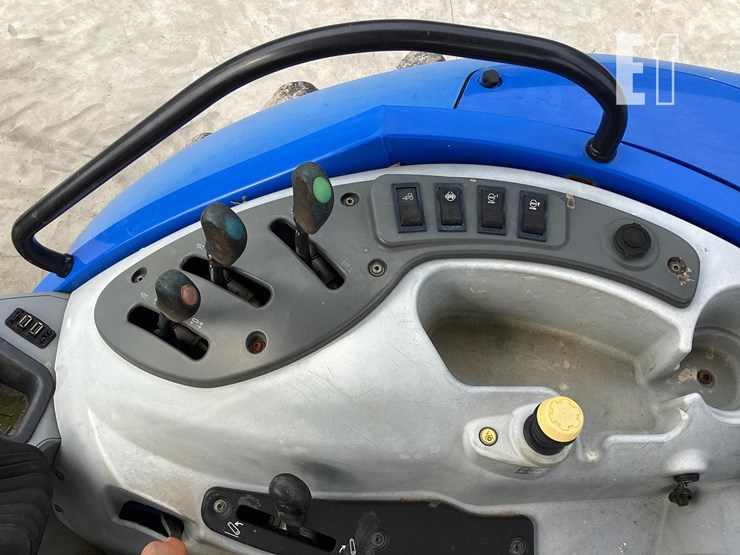 2020-new-holland-t5.120-image-15