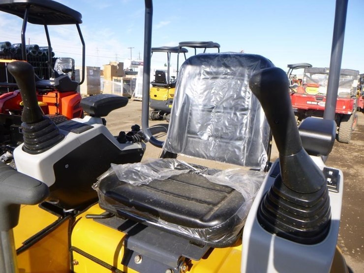 2025-sdlanch-sdle20-hydraulic-excavator-image-21