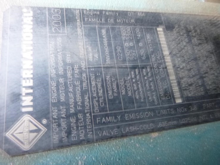 2004-international-durastar-4300-image-21