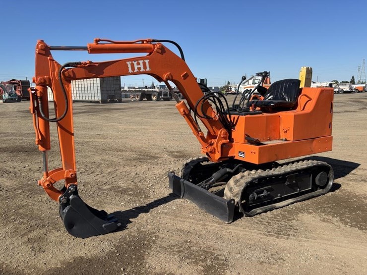 ihi-1s7fx-hydraulic-excavator-image-1
