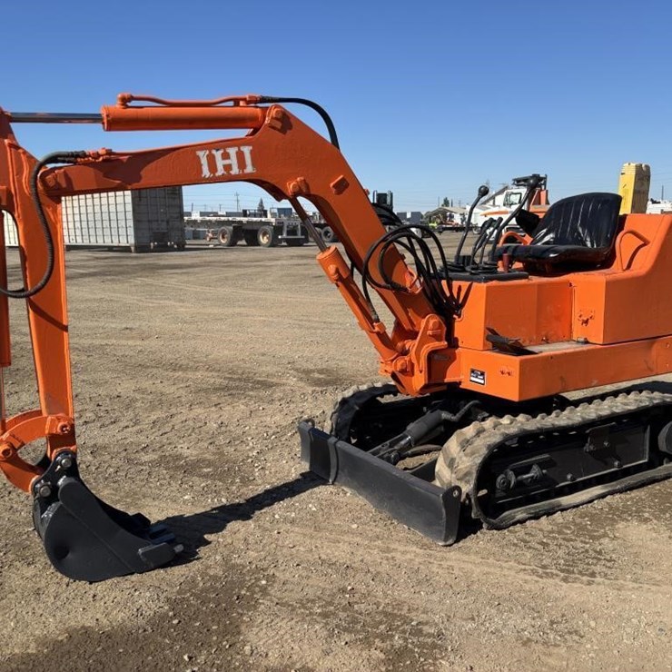 IHI 1S7FX Hydraulic Excavator