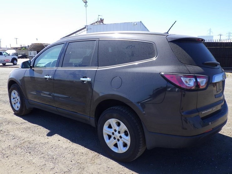 2017-chevrolet-traverse-image-5