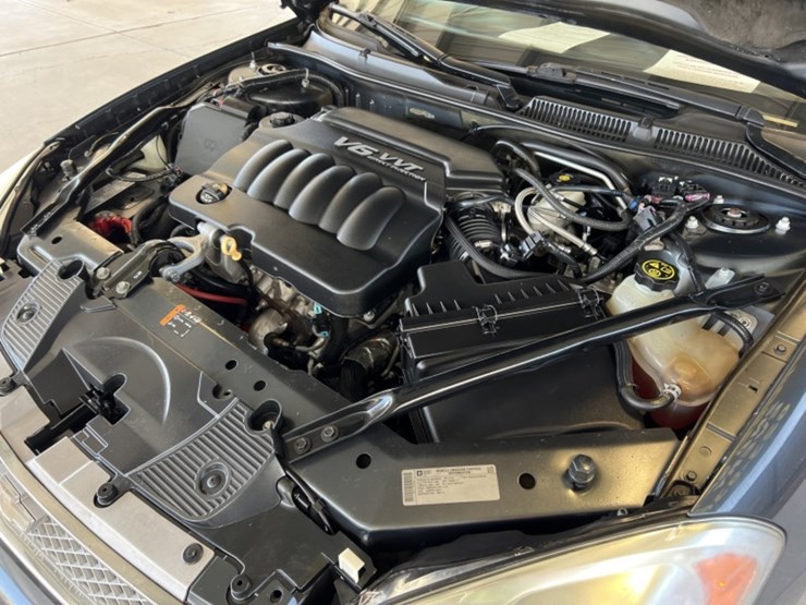 2014-chevrolet-impala-sdn-image-11