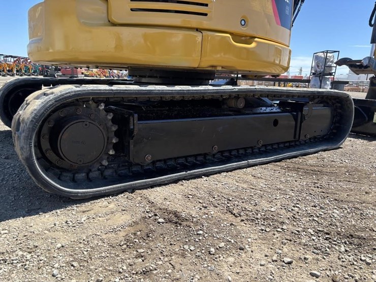 2019-caterpillar-305e2-hydraulic-excavator-image-23