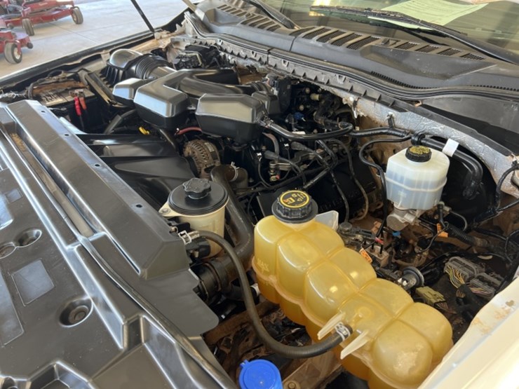 2018-ford-f250-image-13