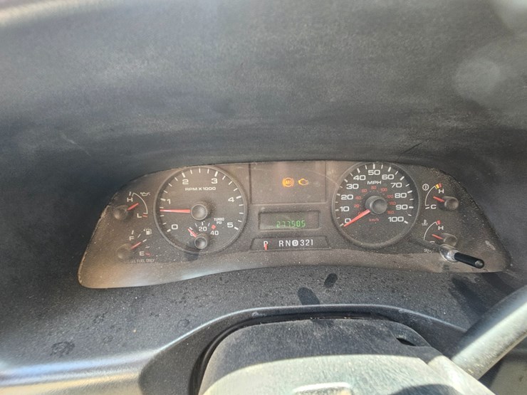 2006-ford-f350-image-42