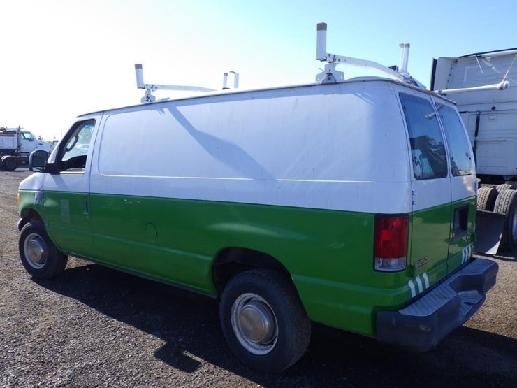 2003-ford-cargo-image-5