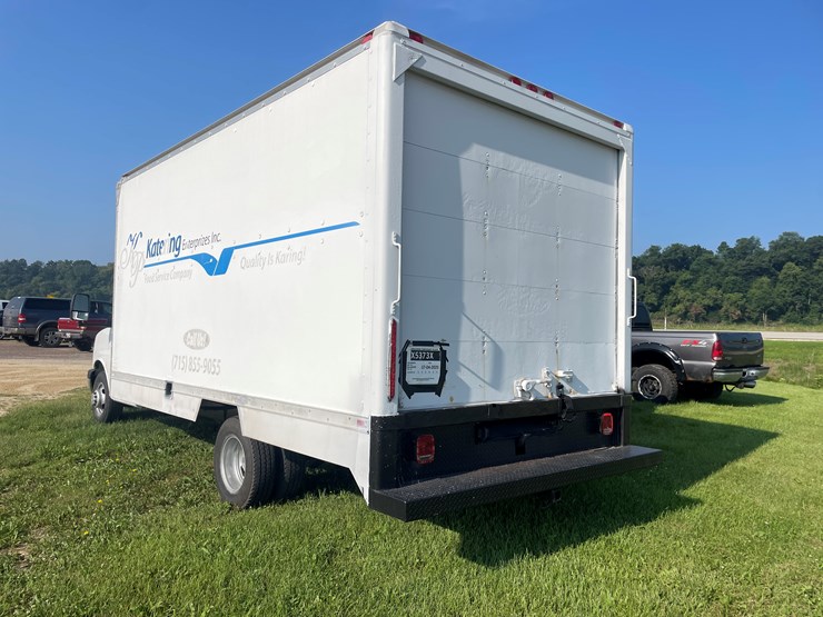 2005-chevrolet-3500-image-6