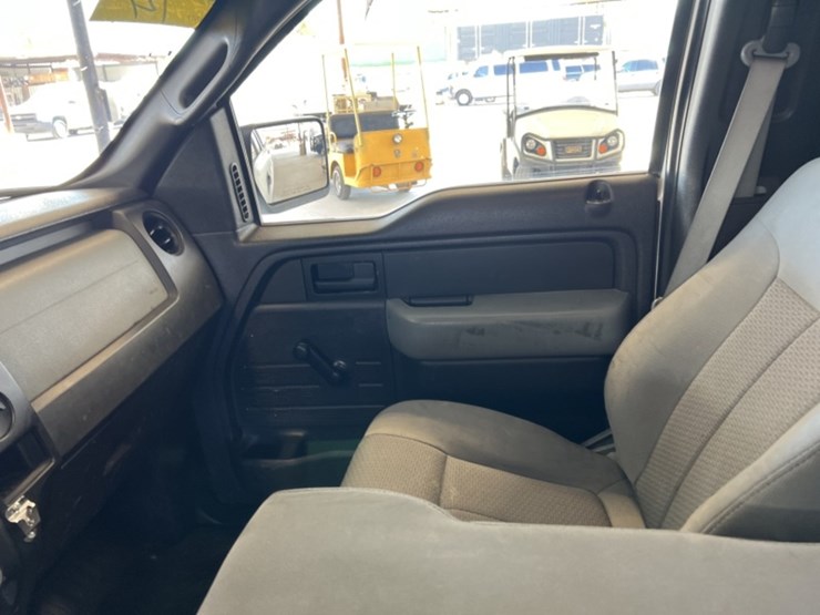 2011-ford-f150-image-19