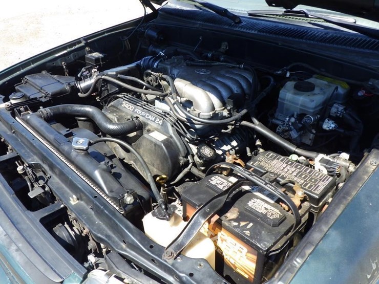 2001-toyota-4-runner-image-10