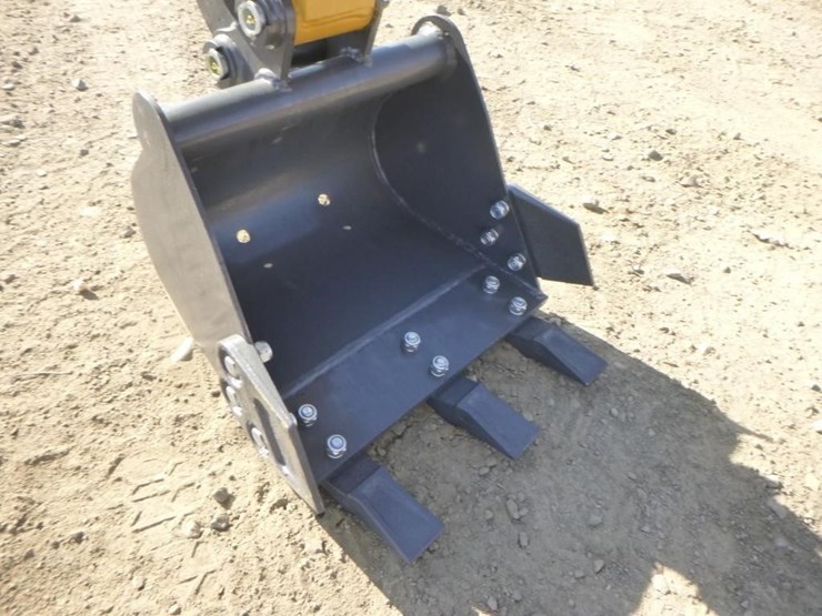 2025-sdlanch-sdle20-hydraulic-excavator-image-9