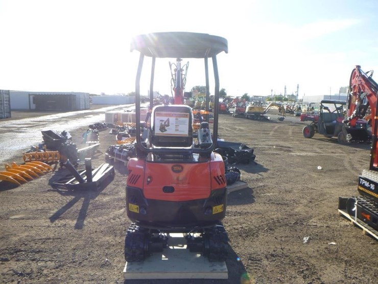2025-tpm-16-hydraulic-excavator-image-8