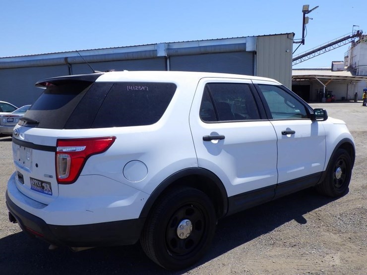 2013-ford-explorer-image-4
