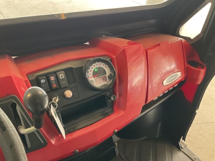 2013-polaris-ranger-image-18