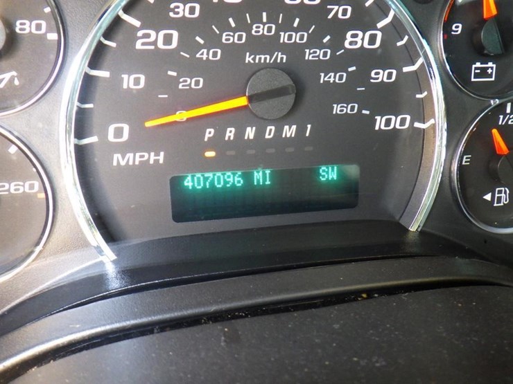 2013-chevrolet-express-3500-image-16