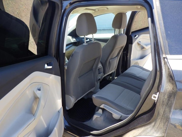 2014-ford-escape-image-7