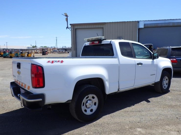 2016-chevrolet-colorado-image-3