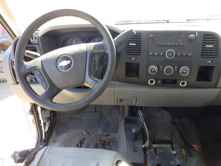 2009-chevrolet-1500-image-9