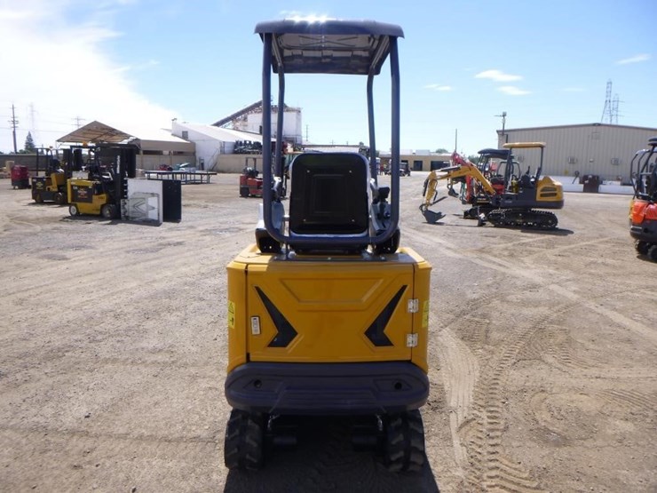 2025-cfg-mx20r-hydraulic-excavator-image-8