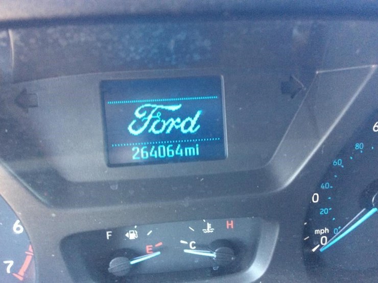 2017-ford-transit-image-13