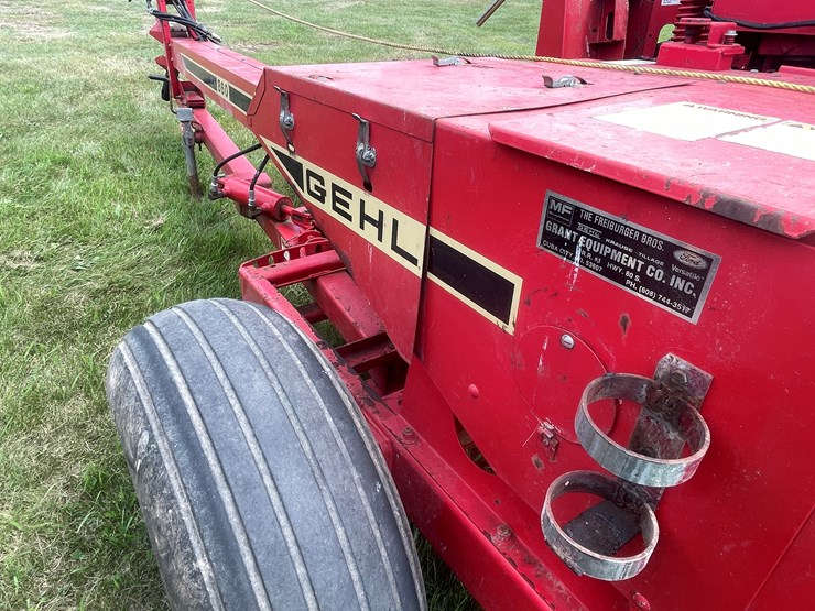gehl-860-image-20