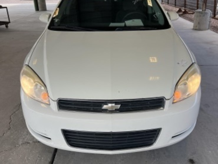 2008-chevrolet-impala-ls-sdn-image-3