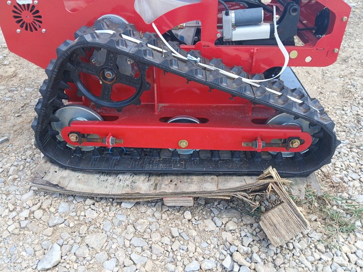 #19926-•-mms-remote-control-mower-image-19