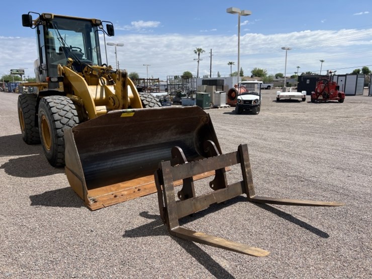 caterpillar-928g-image-5