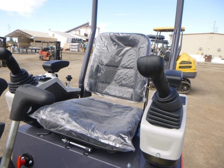 2025-cfg-mx15rx-hydraulic-excavator-image-19