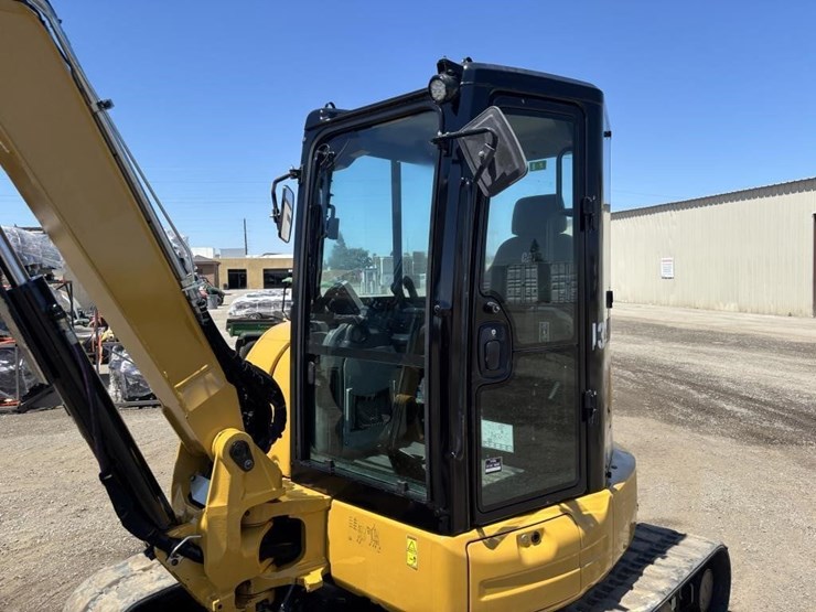 2019-caterpillar-305e2-hydraulic-excavator-image-25
