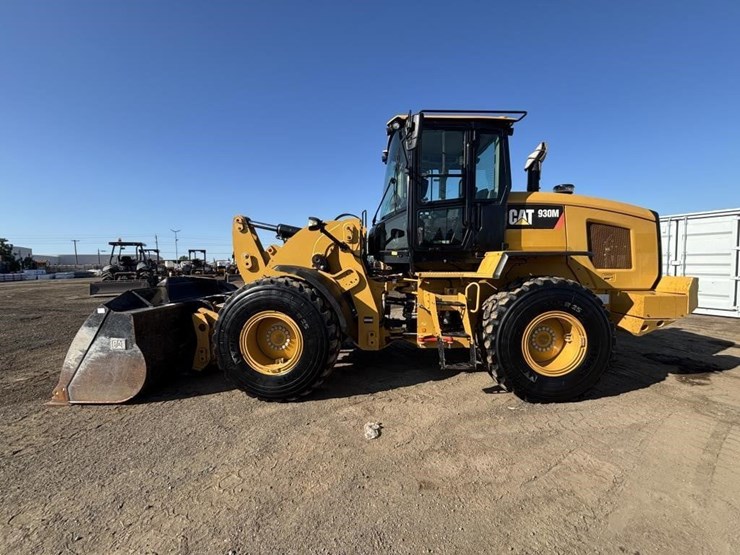 2019-caterpillar-930m-image-5