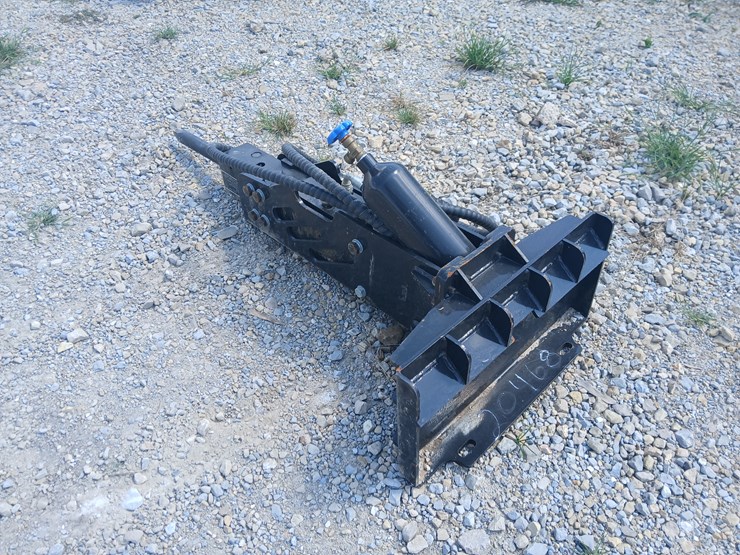 #20468-•-giyi-breaker-hammer-mini-skid-steer-attachment-image-2