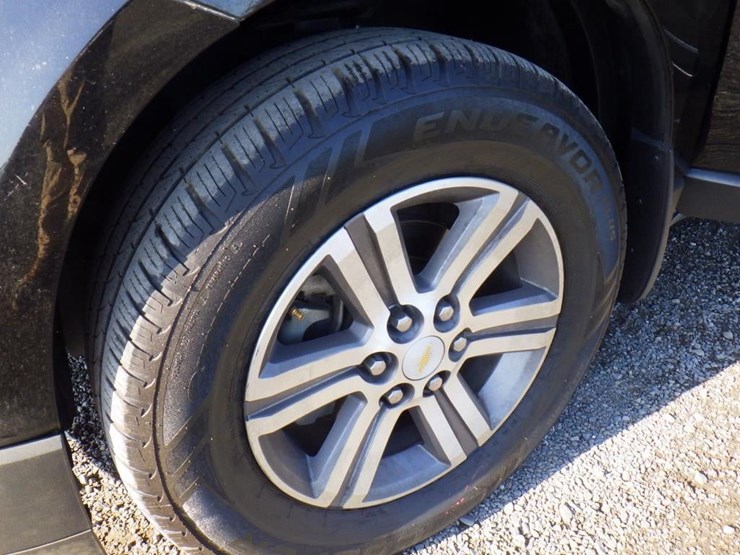 2017-chevrolet-traverse-image-13