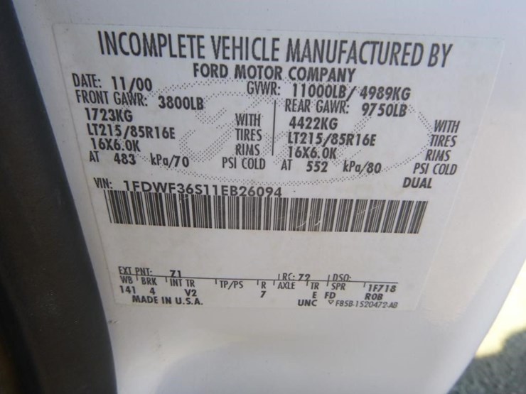 2001-ford-f350-image-27
