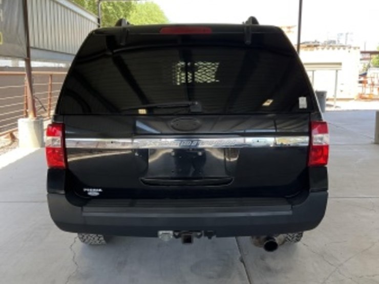 2015-ford-expedition-image-6