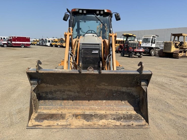 2015-case-super-n-loader-backhoe-image-6