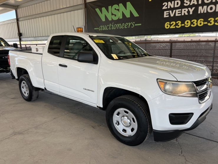 2016-chevrolet-colorado-image-2