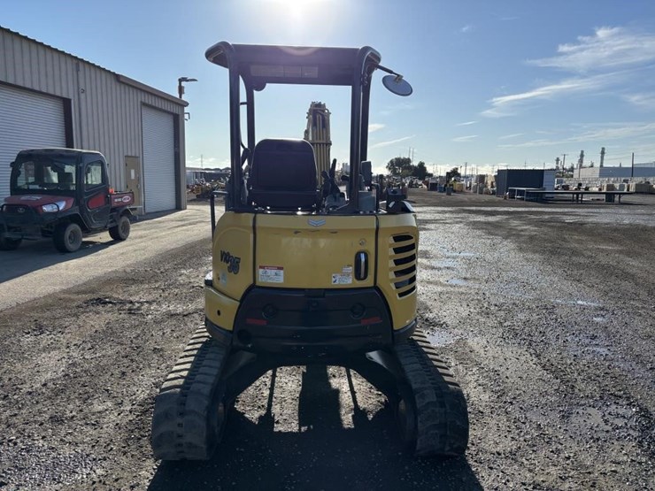 2020-yanmar-vi035-hydraulic-excavator-image-8