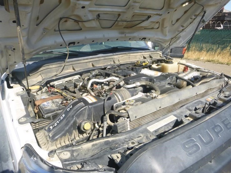 2016-ford-f550-image-17