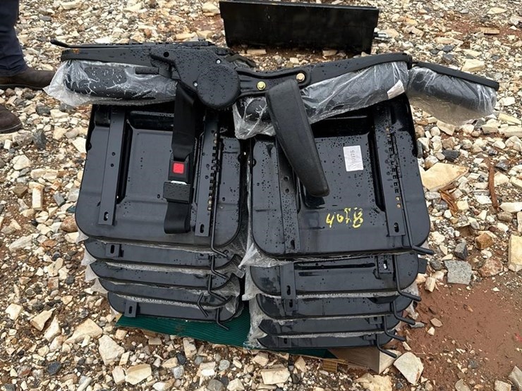 future-quantity-of-mini-excavator-seats-image-1