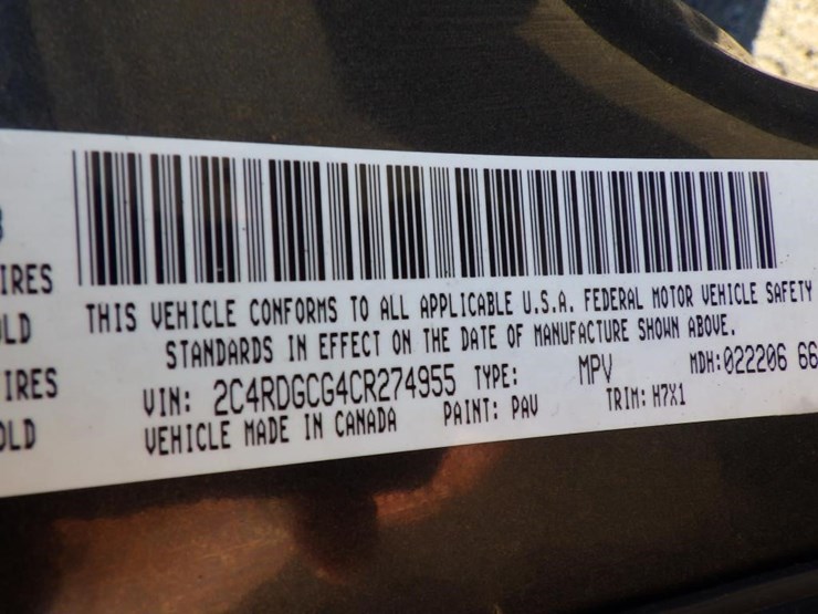 2012-dodge-grand-caravan-image-17