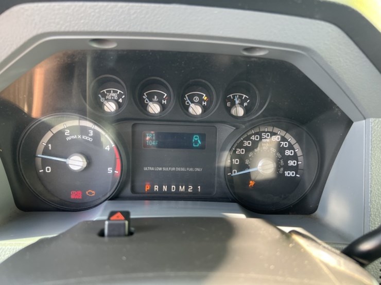 2016-ford-f550-image-21
